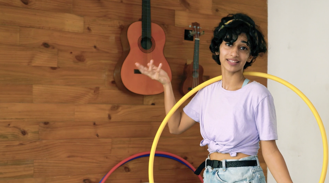 The Basics 1 : Upper Body Hooping