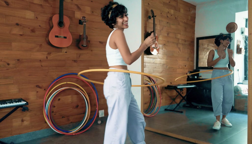 The Basics 1 : Upper Body Hooping